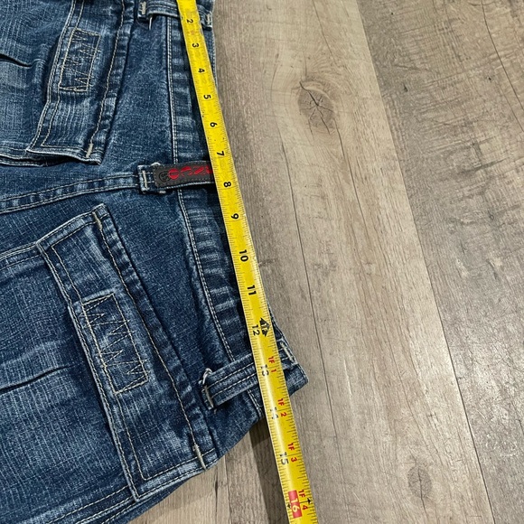 JNCO Dark Blue Cargo Shorts - Picture 4 of 14